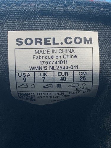 Botas Sorel Duck Out N About impermeables para mujer 9 negras y rojas - Imagen 10 de 10