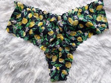 NWT Victoria's Secret The Lacie Lacie High-Leg Thong Panty Small A49 