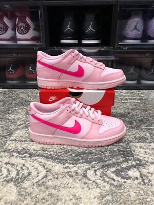 NIKE DUNK LOW 'TRIPLE PINK' (GS) SIZE 7Y MENS US