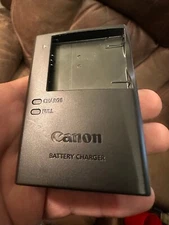  Original CANON ELPH BATTERY CHARGER  CB-2LF