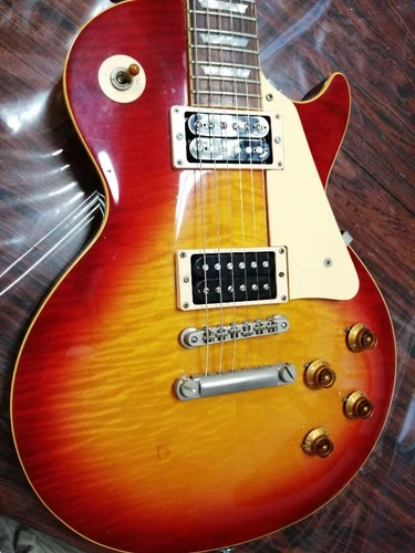 Les Paul Tiger Flame Top Electric Guitar w/Gibson Gig Bag From JAPAN