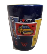 NEW YORK SKYLINE SHOT GLASS SOUVENIR, LANDMARKS, TWIN TOWERS VINTAGE 2003