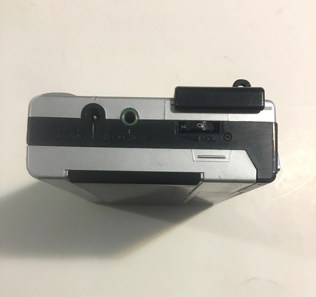 1980s SONY WALKMAN WM-F15 DOLBY STEREO AM FM RADIO CASSETTE 1980s SONY WALKMAN WM-F15 DOLBY STEREO AM FM RADIO CASSETTE