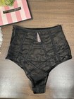 Foto 11 di 12