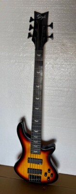 5 String E. Bass Bolt_On Maple Neck, Poplar Body ( Open Box Item )