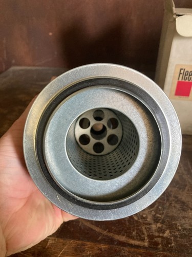 Fleetguard LF-3388 Filter Element Free Shipping - Picture 4 of 5