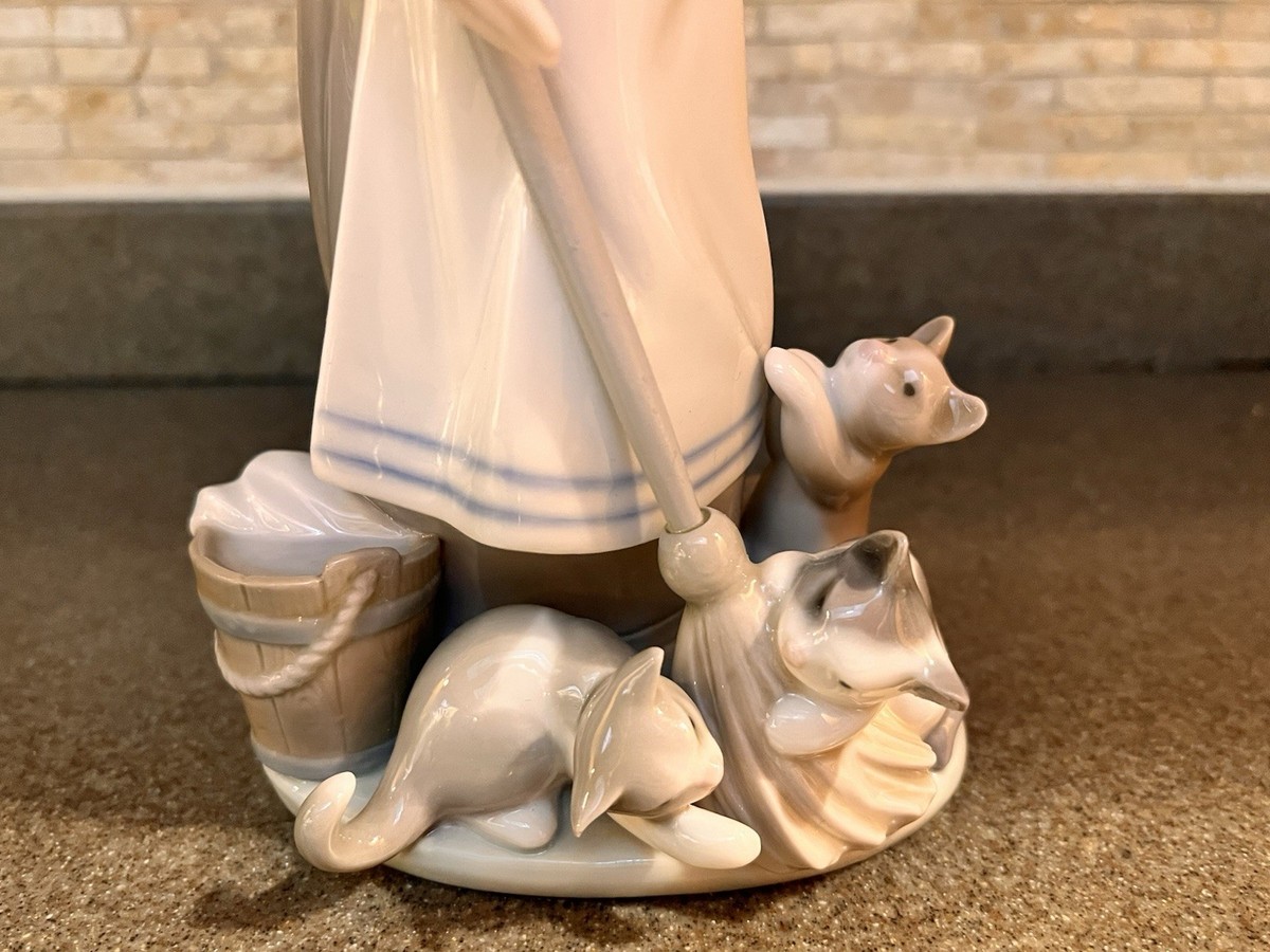 Lladro #5232 