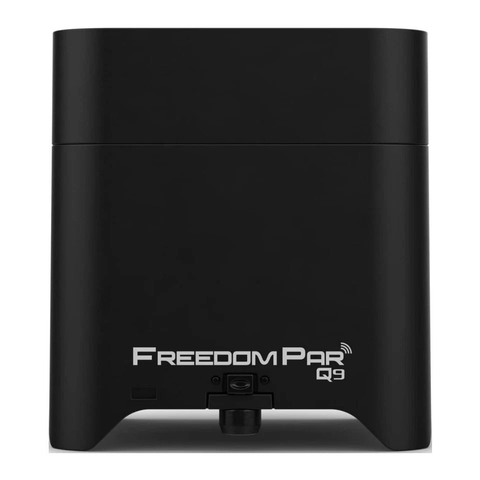 Difusor magnético alimentado por batería CHAUVET DJ Freedom Par Q9 RGBA LED Par Foto 4 de 4