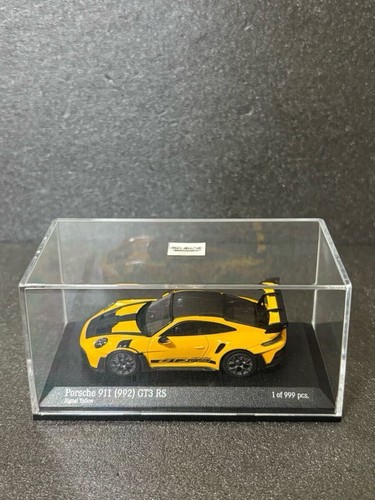 Minichamps Tarmac Works Collaboration 1/64 Porsche 992 Gt3Rs Signal Yellow - Picture 2 of 5