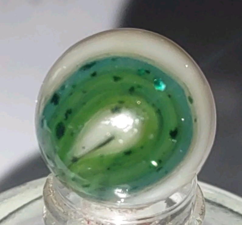 Bn2446 - JABO Classic Marble -🟢UV Burmese Glower 🟢 -🇺🇸 U.S.A.🇺🇲 .54"