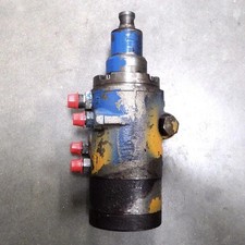 Used Steering Hand Pump Fits Ford 5110 5610 5900 6610 6810 7610 E4nn3a244aa