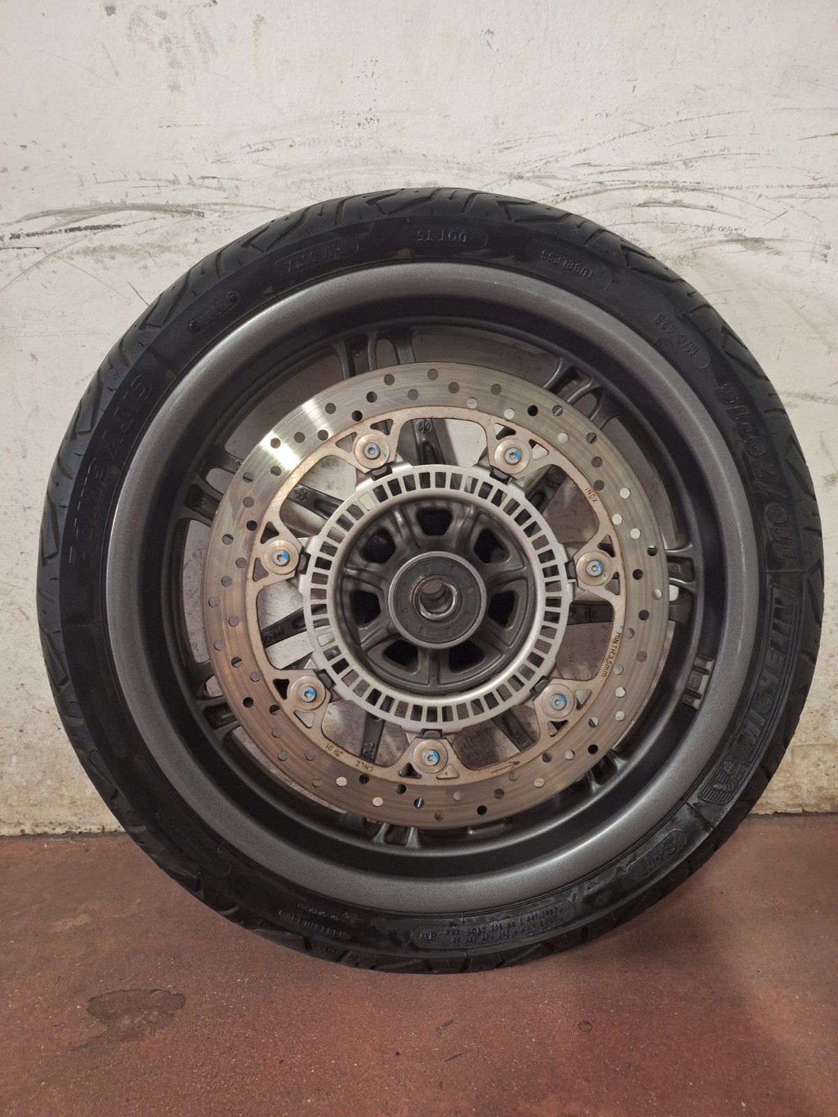Ruota Anteriore Beverly 300 HPE