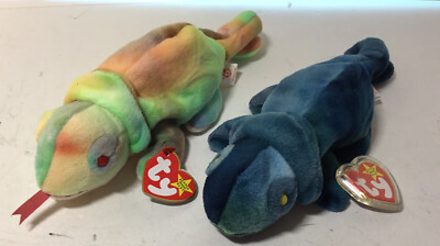 Rainbow the Cameleon Beanie Baby RARE 1997 deep blue all tags attached Lot Of 2