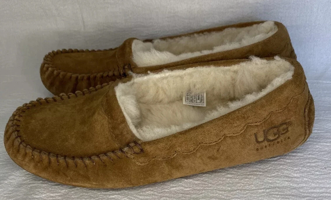Mocassini UGG AUSTRALIA 5732 mocassini piatti in pelle di pecora marrone castagno taglia 6