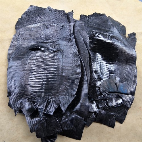 Genuine Lizard Skin Hide Leather Natural Pelts Glossy Black DIY Decorate Leather - Picture 1 of 19
