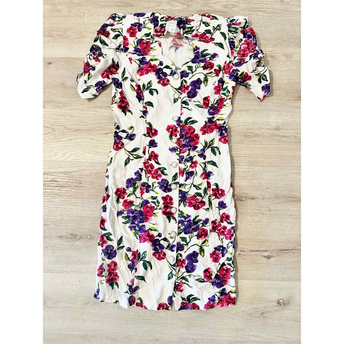 All that Jazz Vintage floral button up dress