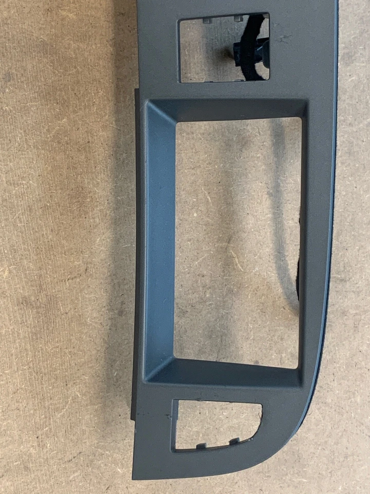 Cuadro de instrumentos velocímetro AUDI A6 2005-2008 170 K 4F0920950M Foto 4 de 4