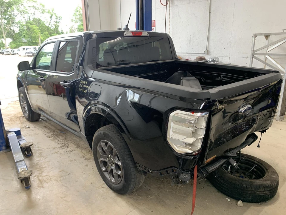 Compressor AC usado serve para: 2022 Ford Maverick pickup 2.0 grau A - Imagem 2 de 4