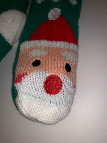 CAT & JACK Girls' Slipper Socks in GREEN/WHITE DOT SANTA Faux Fur Lining Md NWOT - Picture 2 of 7