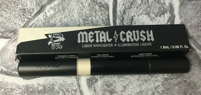 kvd metal crush liquid highlighter