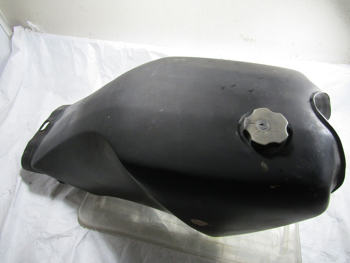 Yamaha 82 83 XZ550 Vision 550 OEM Fuel Gas Tank | eBay