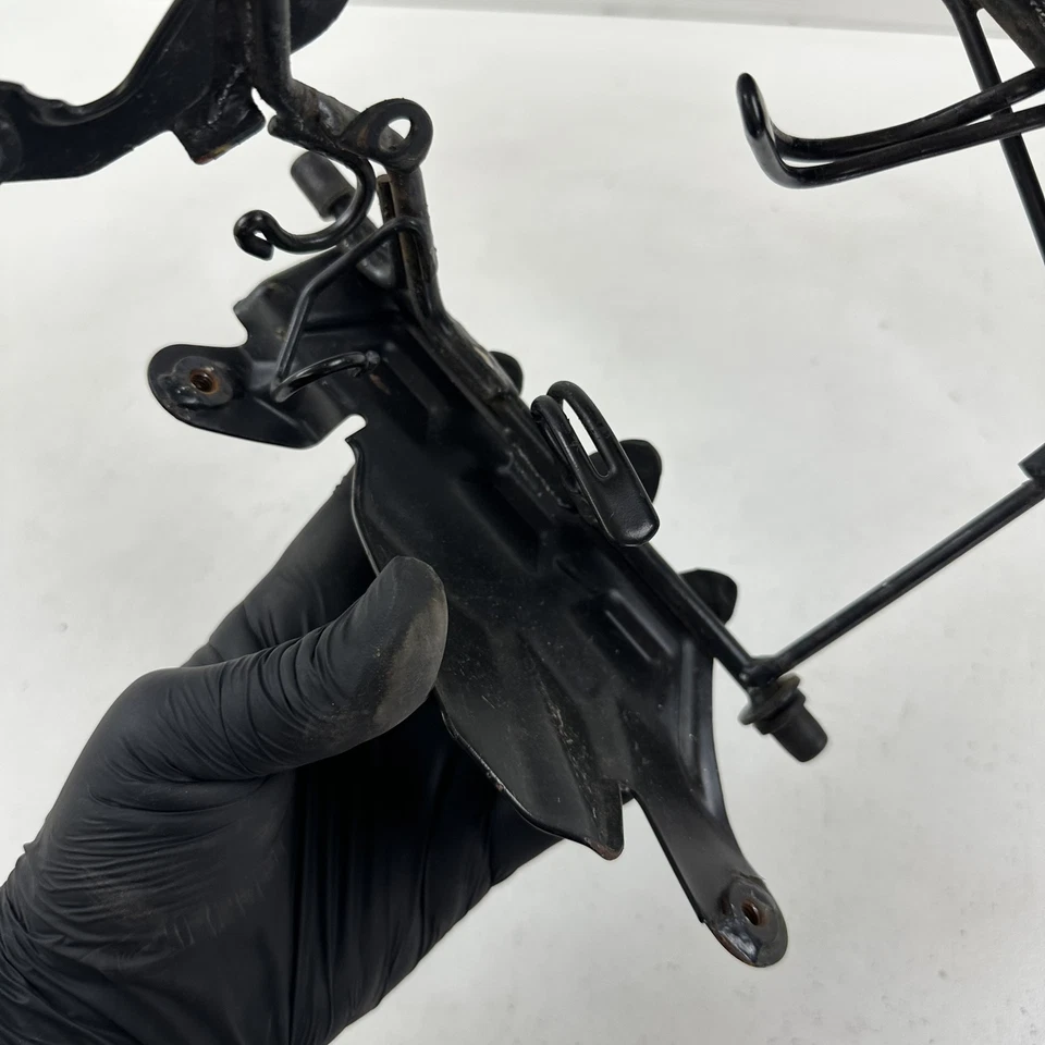 Soporte de montaje de faros Honda Grom MSX125 2017 Foto 3 de 4