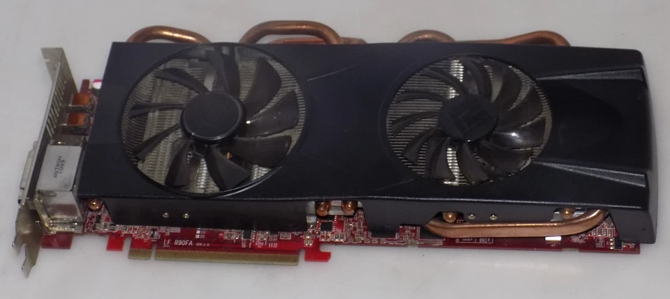 PowerColor AX6870X2 2GBD5-2DHG dual-GPU graphics card DVI, HDMI, DP, GAMING GPU - Image 2 of 4