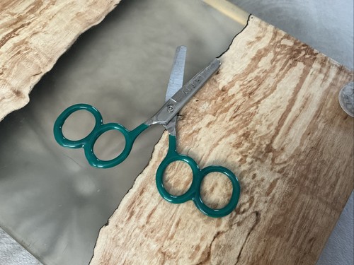 Vintage 4 Ring Scissors Lefty Left-Handed Blunt Tip Children's Kids Taiwan - Picture 2 of 5