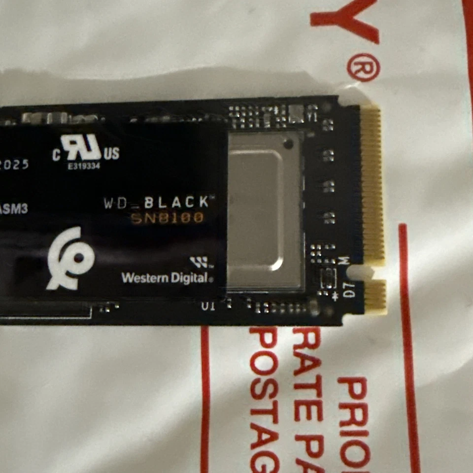 WD_BLACK 1TB SN8100 SSD WDS100T1X0M-00CMT0 Gen 5 WD black New/Opened box - Image 3 of 3