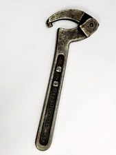 JH Williams & Co Adjustable Hook Spanner Wrench 474 2" - 4-3/4"   USA Made Vtg