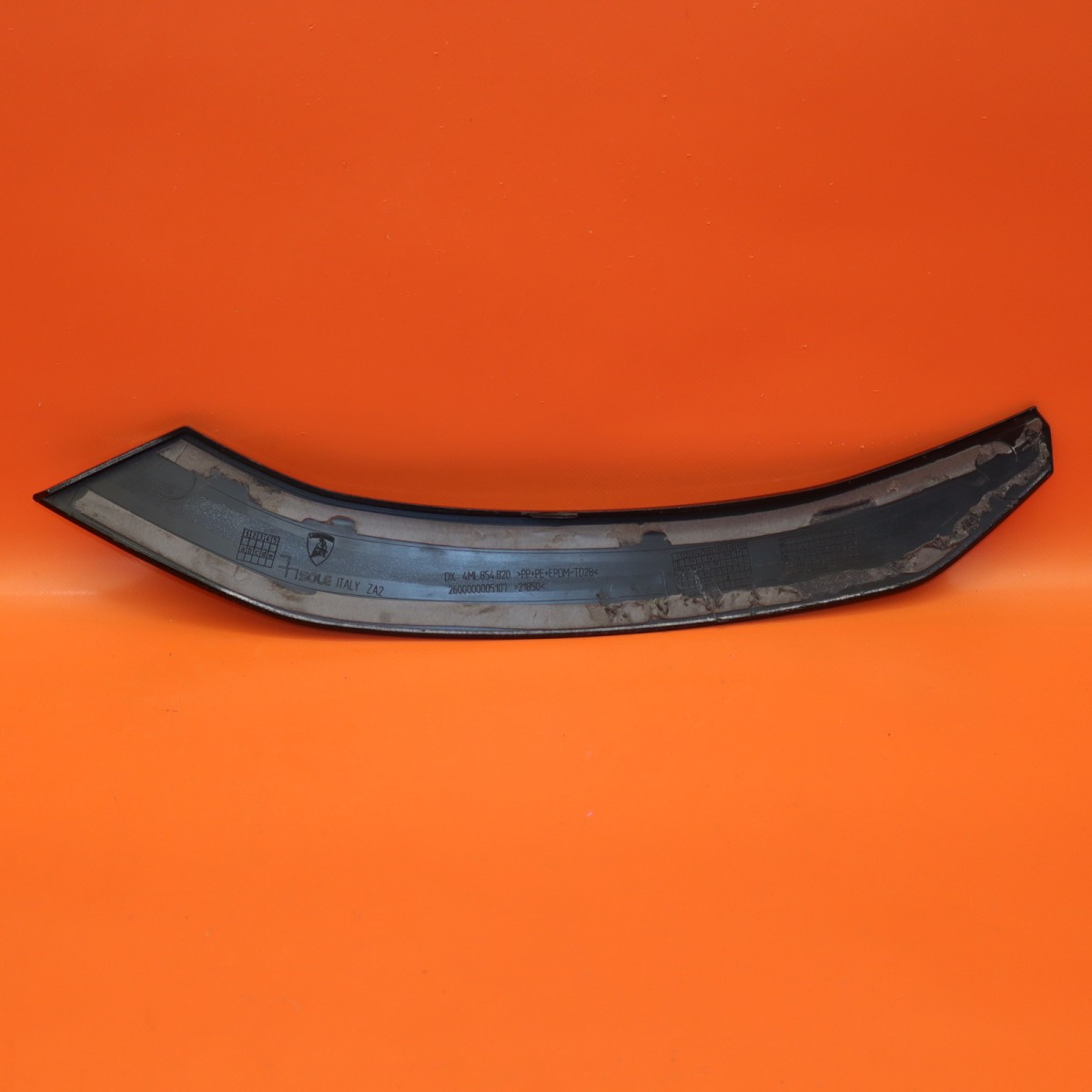 LAMBORGHINI URUS WHEEL ARCH COVER RIGHT REAR 2019-2021 2022 2023 2024 4ML854820