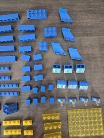 Vintage LEGO Space: Alpha-1 Rocket Base 483 
