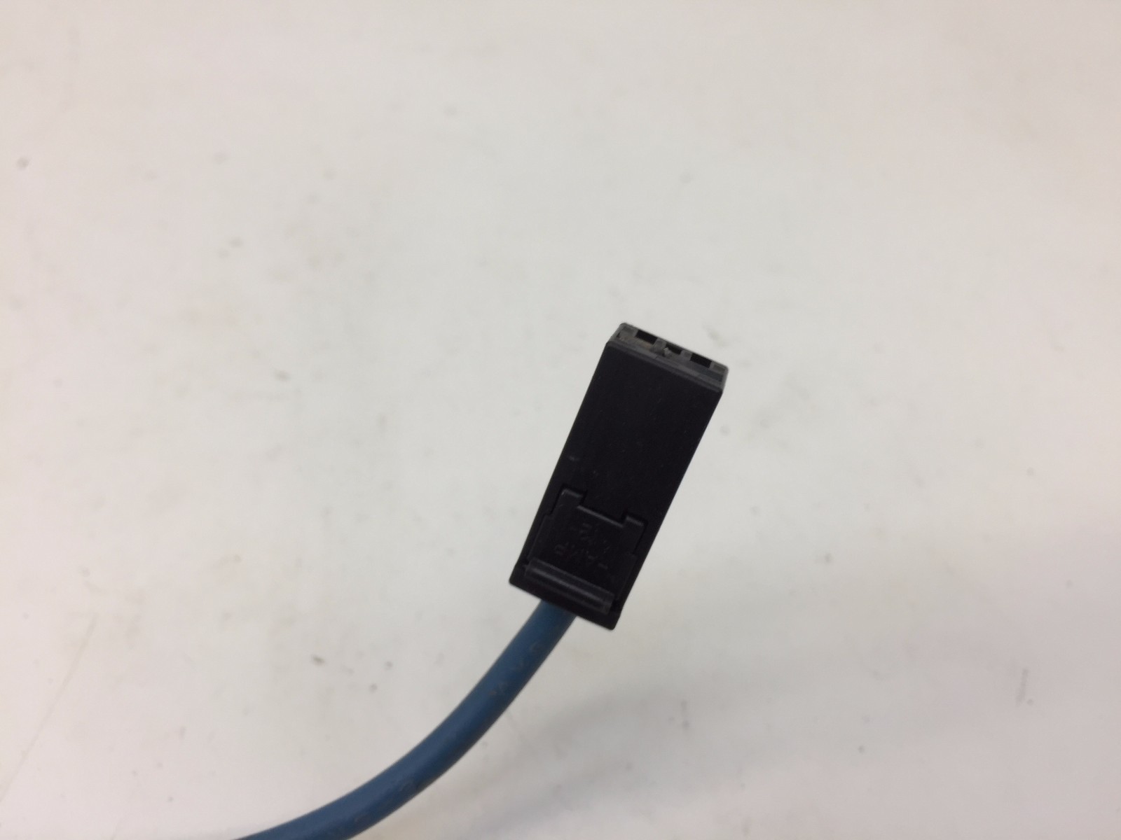 03 04 INFINITI G35 OEM RADIO ANTENNA AMP SIGNAL eBay