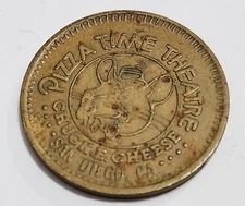 RARE 1981 & 1982 CHUCK E. CHEESE 22mm Pizza Time Theatre  TOKENS. SAN DIEGO, CA.
