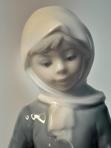 1972-1988 Lladro LITTLE GIRL WITH GOAT Figurine 4812 - 8.75" - Picture 3 of 8
