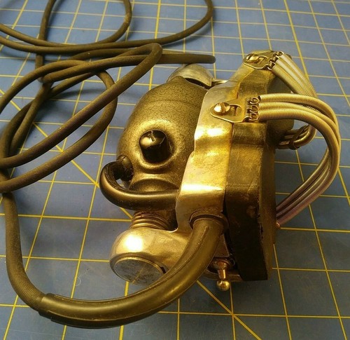 VINTAGE HEALTH & BEAUTY SCIENCE OSTER ELECTRIC HAND BODY MASSAGER MODEL M6 - Picture 5 of 12