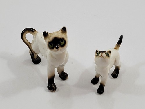 Set of 2 Miniature Porcelain White Black Siamese Cat Kitten - Picture 3 of 12