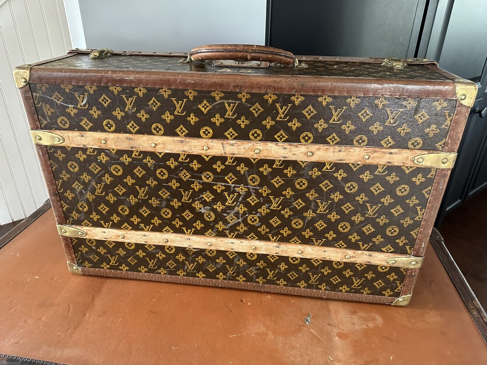 Louis Vuitton Rare Model Suitcase Trunk With Wood Slats Antique
