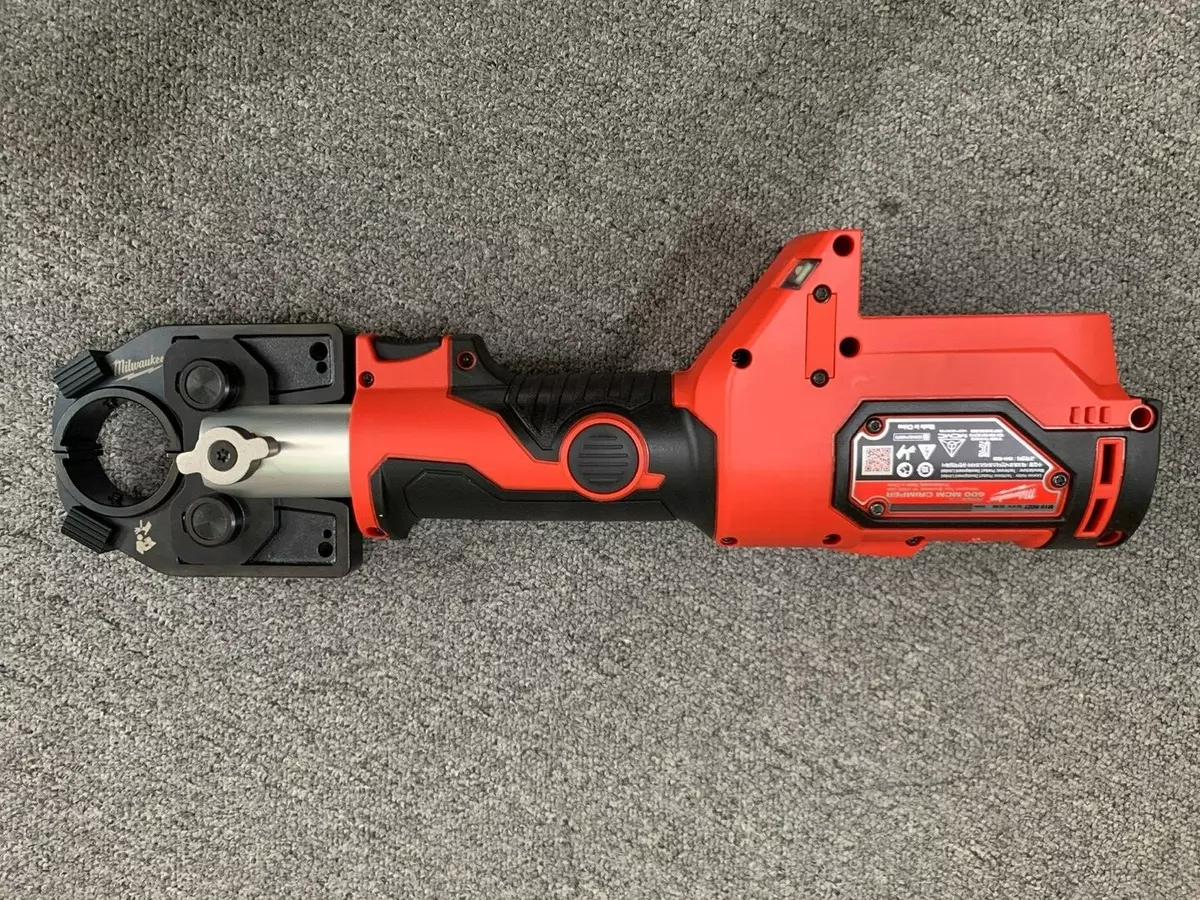 Milwaukee Press M18 HCCT 202C 2x2.0Ah 18V 53Kn 16 300 Ups Ems
