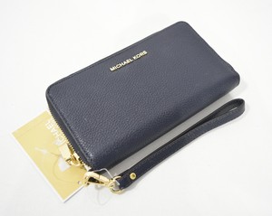 michael kors large leather smartphone wristlet