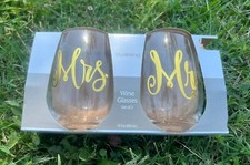 Mr and Mrs Custom Print Wine Glasses - Set of 2 - Couples Gift - Wedding Shower