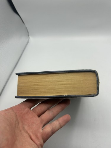 Salman Rushdie: The Satanic Verses 1988 1st UK Edition Hardcover Dust jacket - Picture 7 of 7
