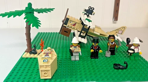 Vintage Lego Adventurers Desert Expedition Set 5948 w/Mummy Storage Container