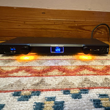 Panamax M4300-PM 9-Outlet Power Line Conditioner  Surge Protector - WORKS 