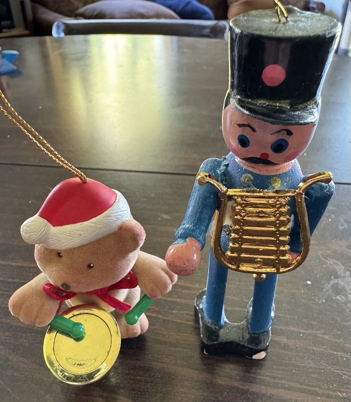2pc Hanging Christmas Ornaments Nutcracker Soldier & Teddy Bear Drummer