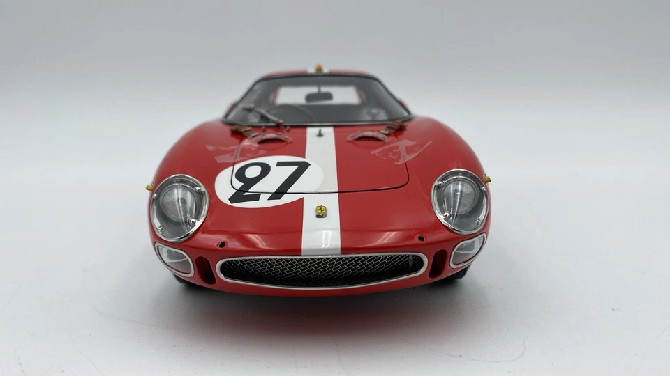 CMCM265 CMC Ferrari 250 LM 24h France 1965 N.27 Spoerry - Boller 1/18 - Immagine 2 di 4