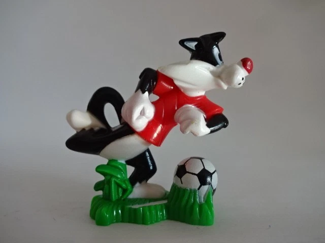 Ferrero 2007 - TT-395 - Looney Tunes Active ! - Sylvester beim Fußball spielen - Bild 1 von 1