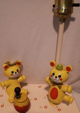 Vintage Collectable Nursery Table Lamp With Wind Up Music Box Working 