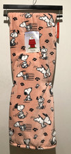 Peanuts Snoopy Berkshire Blanket Pink Coral Paws  Poses 60x70 Plush NWT