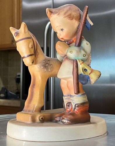 Hummel Figurine "Prayer Before Battle" 4" TMK2 Boy Horse